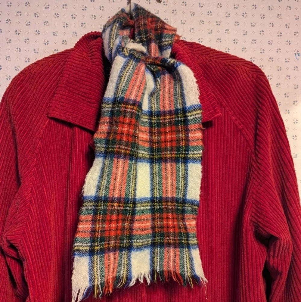 Vintage scarf wool
